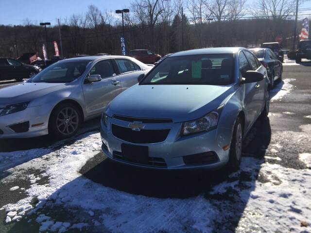 Vehicle Report for VIN 1G1PC5SH0C7111352 - Image 1